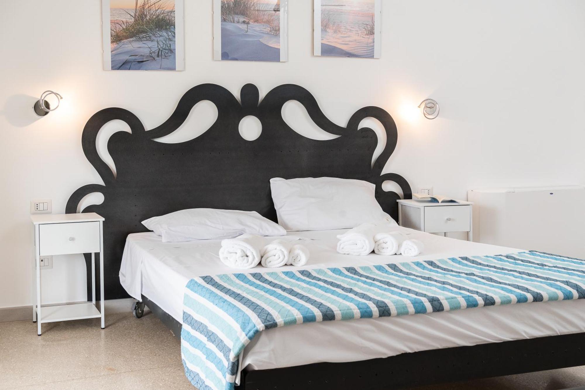Preferisco B&B E Trattoria Sul Mare Torre Suda Buitenkant foto