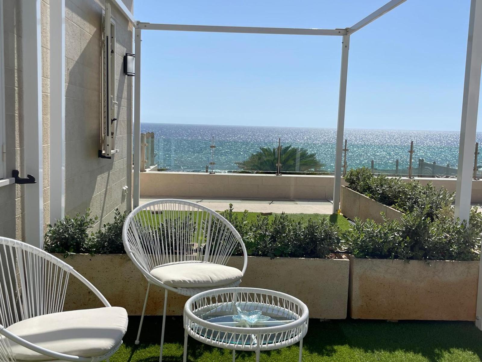 Preferisco B&B E Trattoria Sul Mare Torre Suda Buitenkant foto